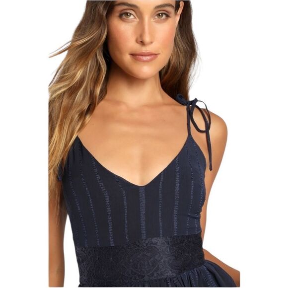 Lulus Love the Day Navy Lace Tie-Strap Midi Dress New with Tags L - Picture 2 of 10